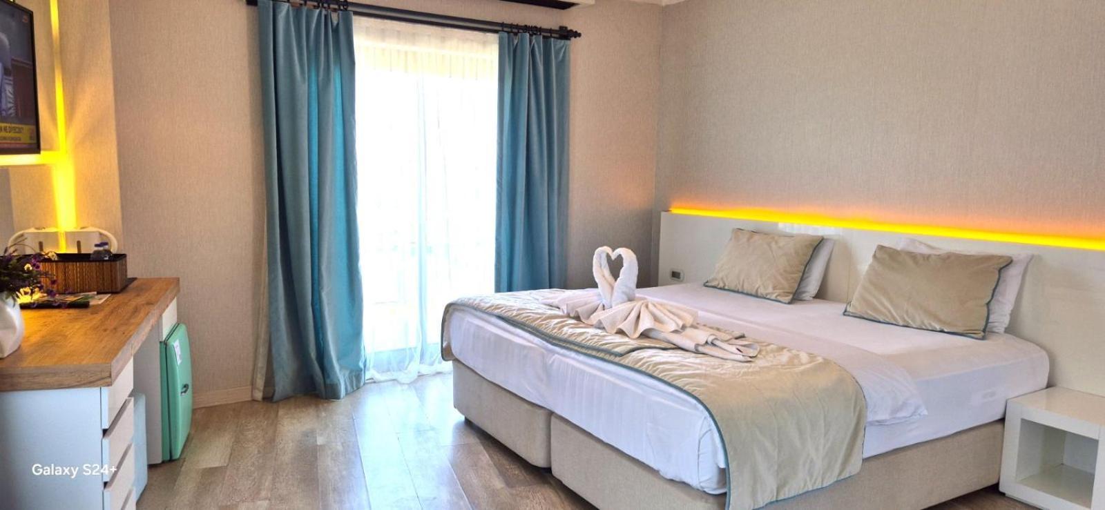 The D Hotel Cesme Resort Exterior foto