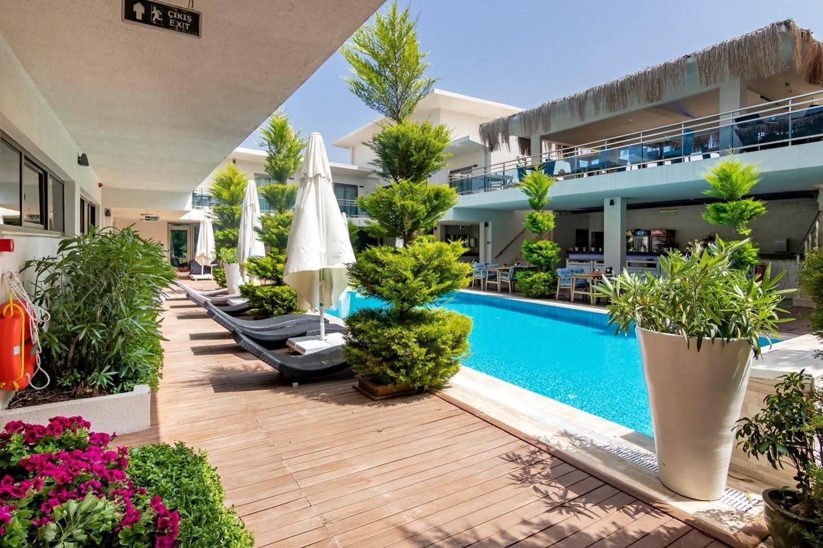 The D Hotel Cesme Resort Exterior foto